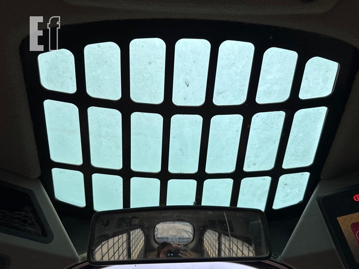 2016-caterpillar-289d-image-23