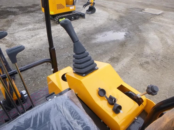 2025-vicsec-vc15-hydraulic-excavator-image-22