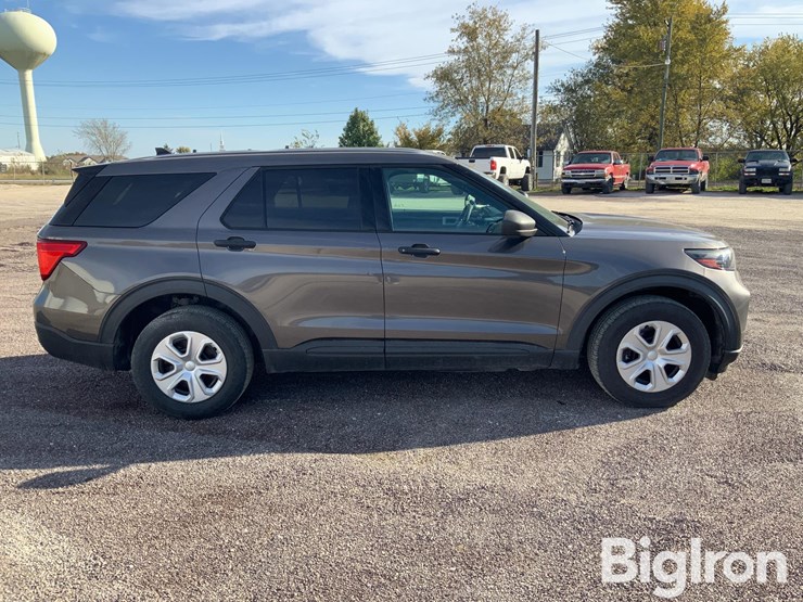 ford-explorer-police-interceptor-image-4