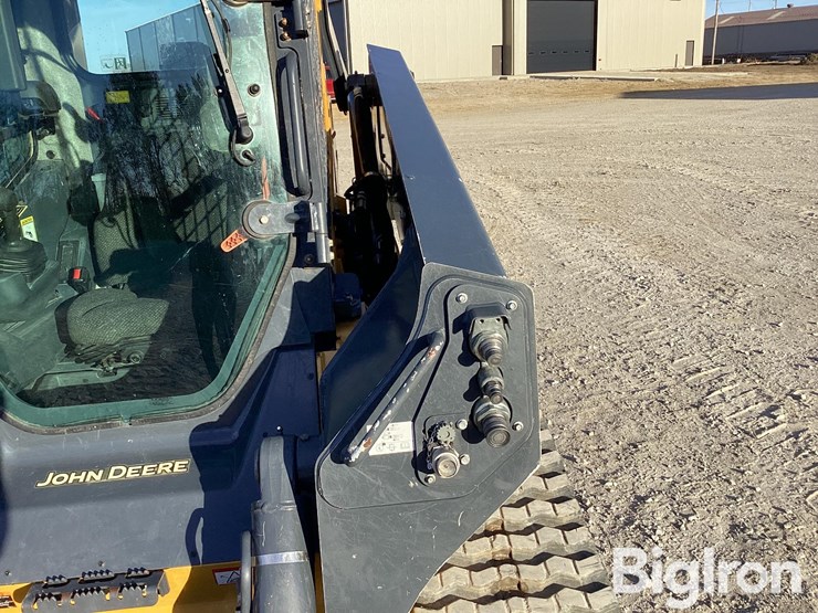 2018-deere-333g-image-12