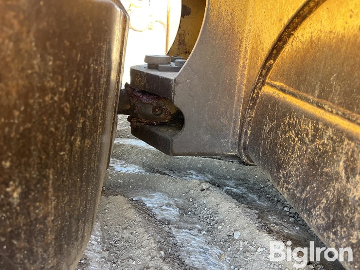 caterpillar-d6n-xl-image-20