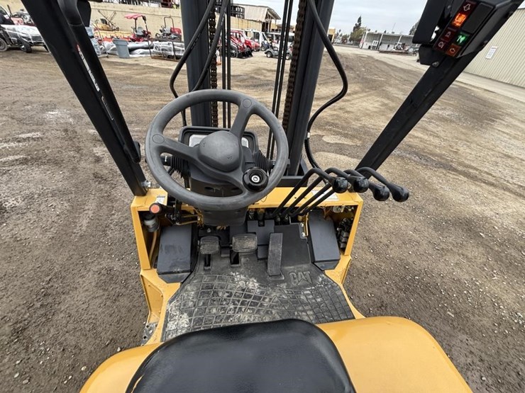 caterpillar-gc35k-image-17