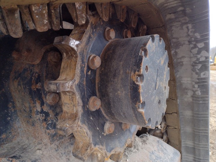 kubota-svl97-2-image-23