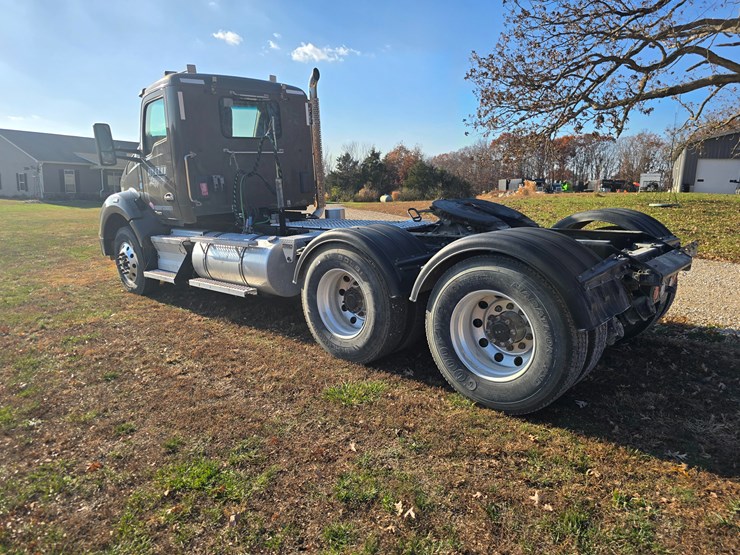 kenworth-t880-image-20