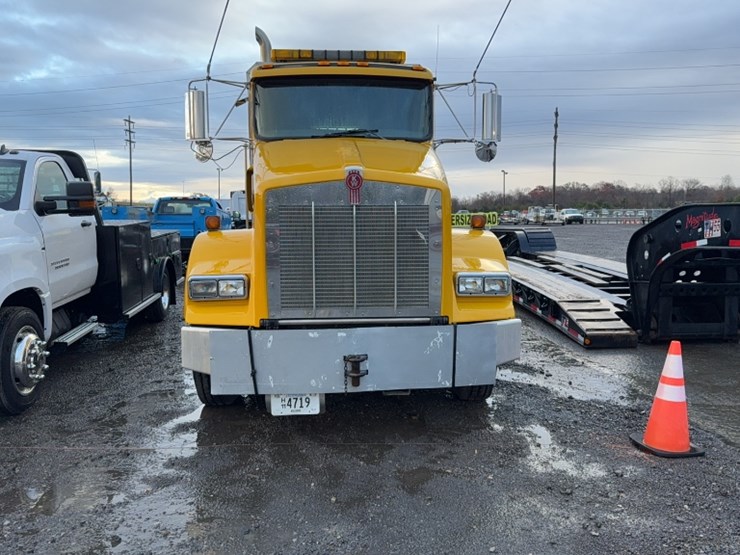 2008-kenworth-t800-image-2