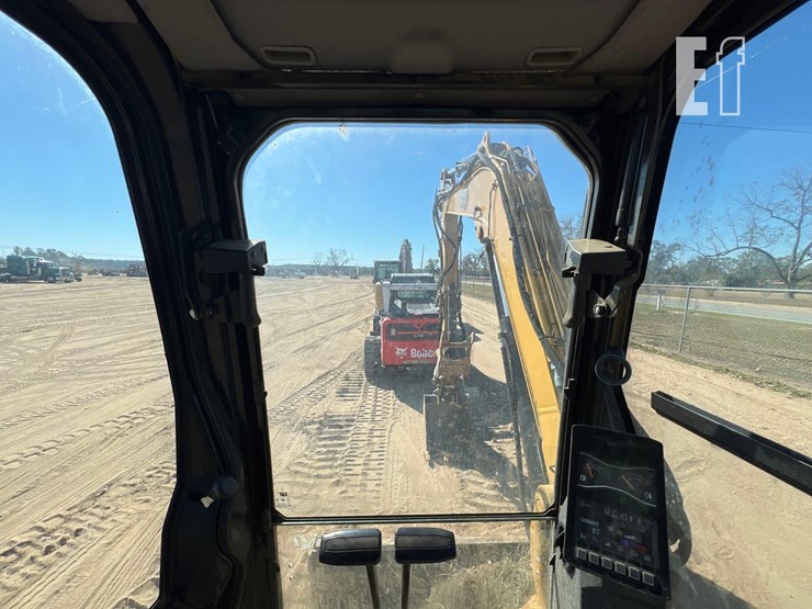 caterpillar-306-cr-image-36