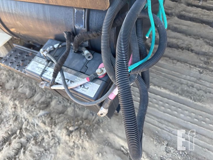 international-durastar-4300-image-13