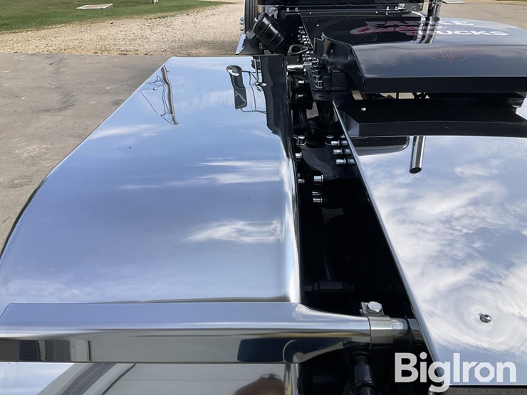 kenworth-w925-image-18