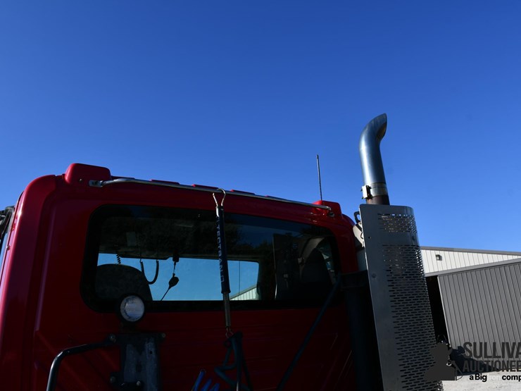 international-prostar-image-20