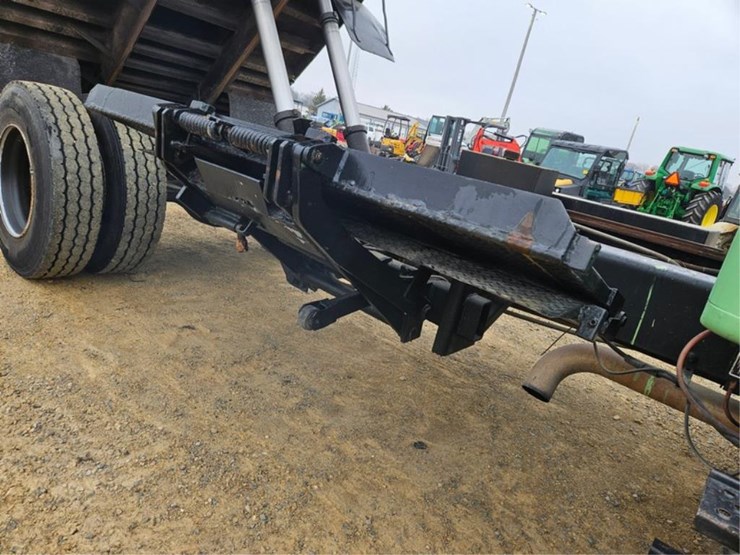 international-4900-image-20