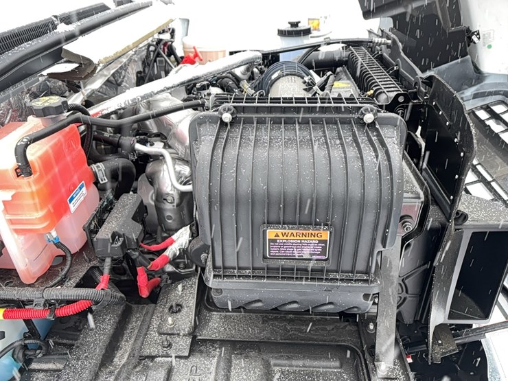 chevrolet-6500-image-21