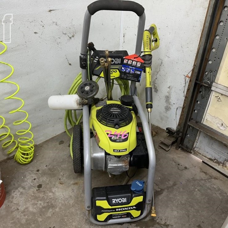 RYOBI 3300 PSI PRESSURE WASHER