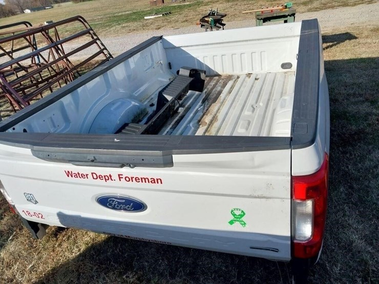 2018-ford-truck-bed-image-4