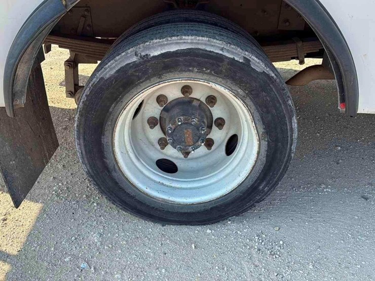 2007-chevrolet-kodiak-c4500-image-8