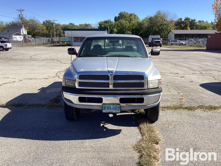 dodge-ram-2500-image-2