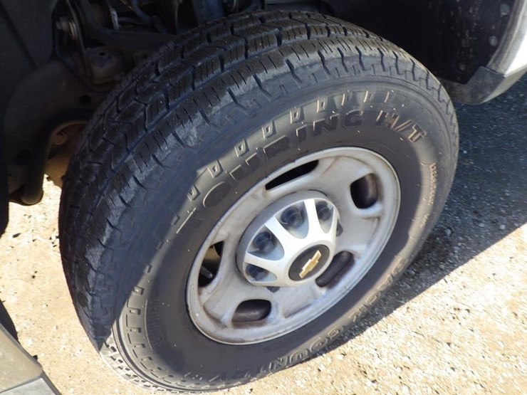 chevrolet-2500hd-image-13