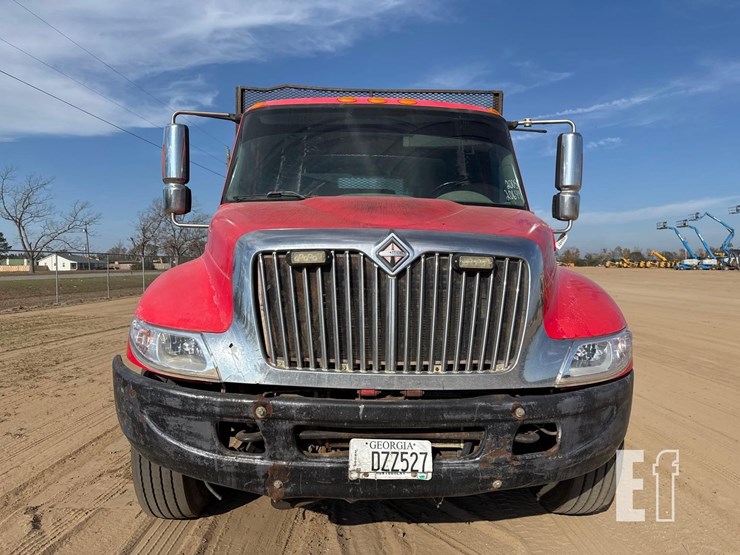 international-durastar-4300-image-3