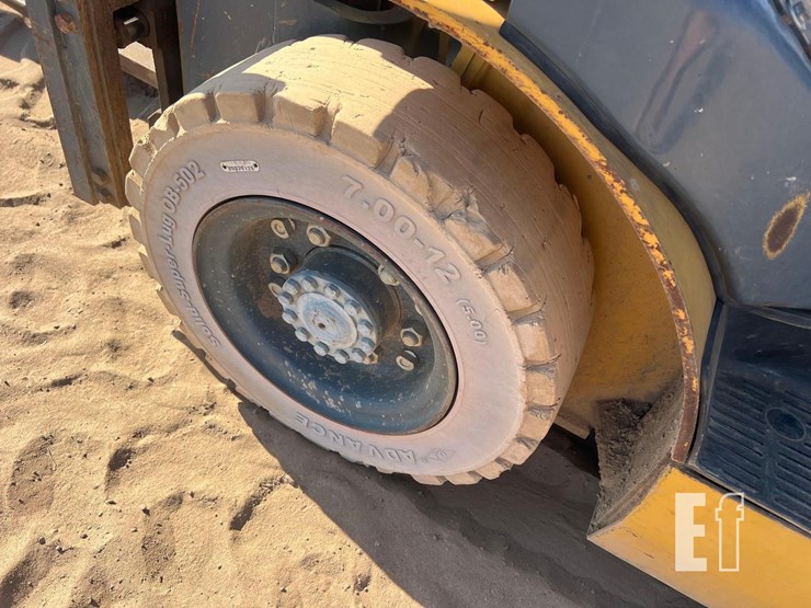 heli-25-straight-mast-forklift-image-16