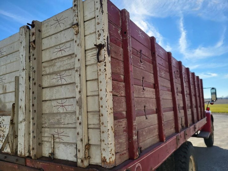 1970-international-loadstar-image-27