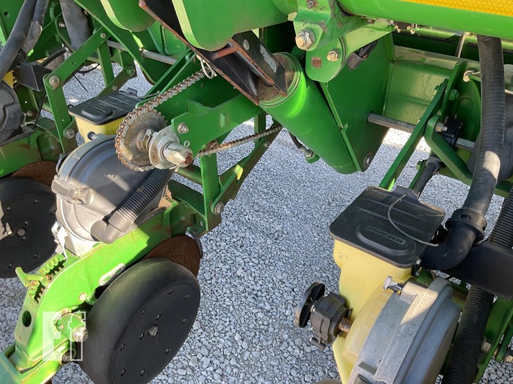 john-deere-1790-image-14
