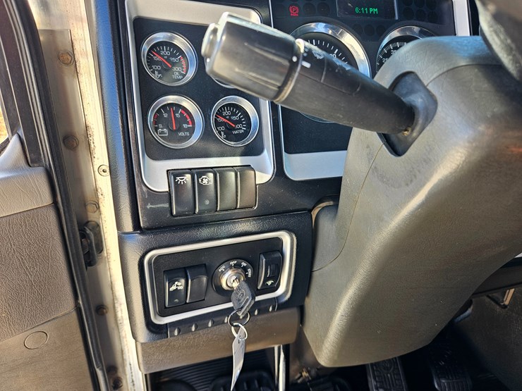 kenworth-t800-image-66