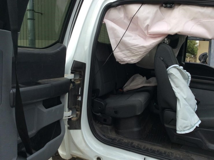 2024-ford-f250-image-8