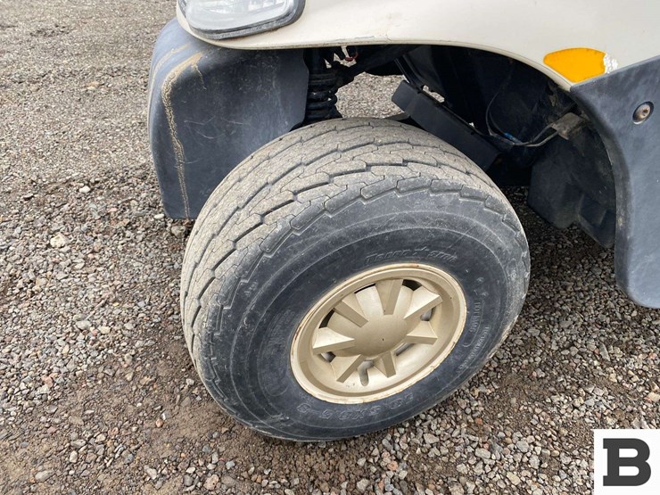 ezgo-golf-cart-image-8