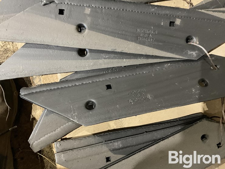 nichols-h151617-hiniker-cultivator-blades-image-10
