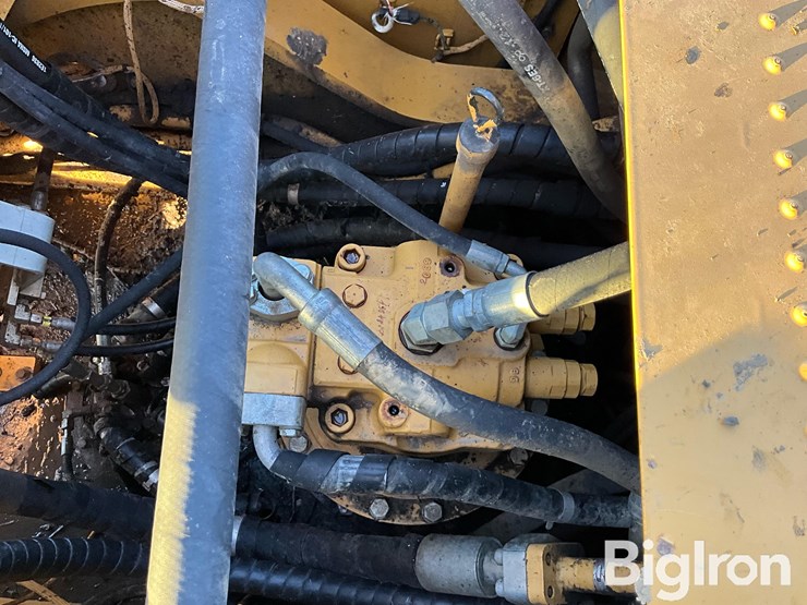 caterpillar-329dl-image-18