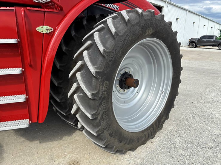 case-ih-steiger-470-image-63