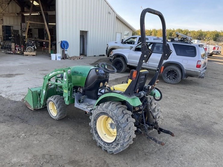 john-deere-2320-image-5