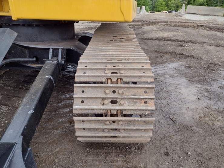 caterpillar-307.5-image-35