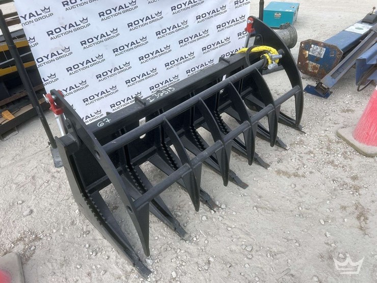 72''-root-rake-grapple-image-1