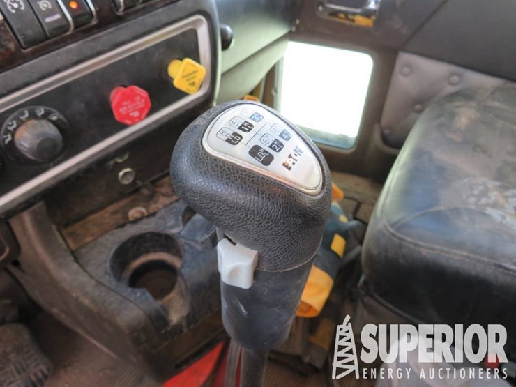 2018-kenworth-t800-image-20