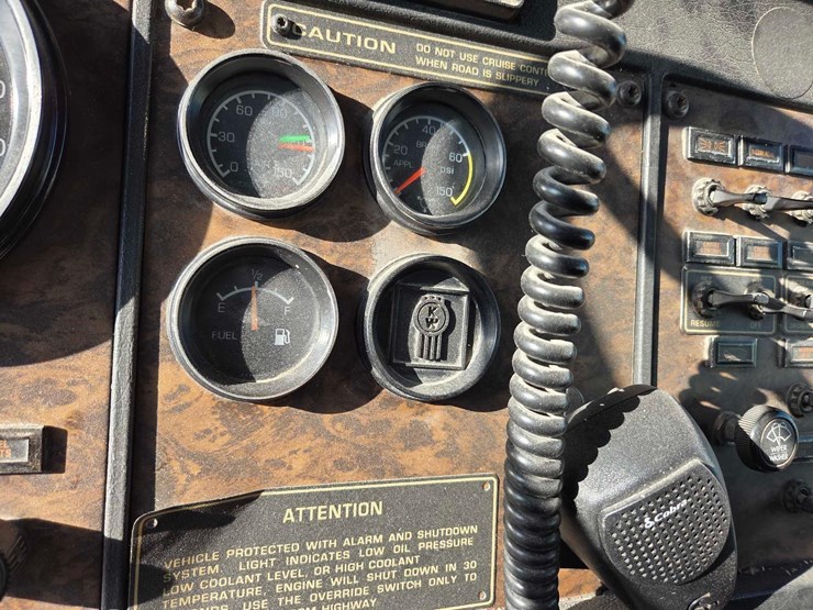 kenworth-t800-image-60