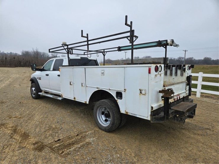 dodge-ram-5500-image-3