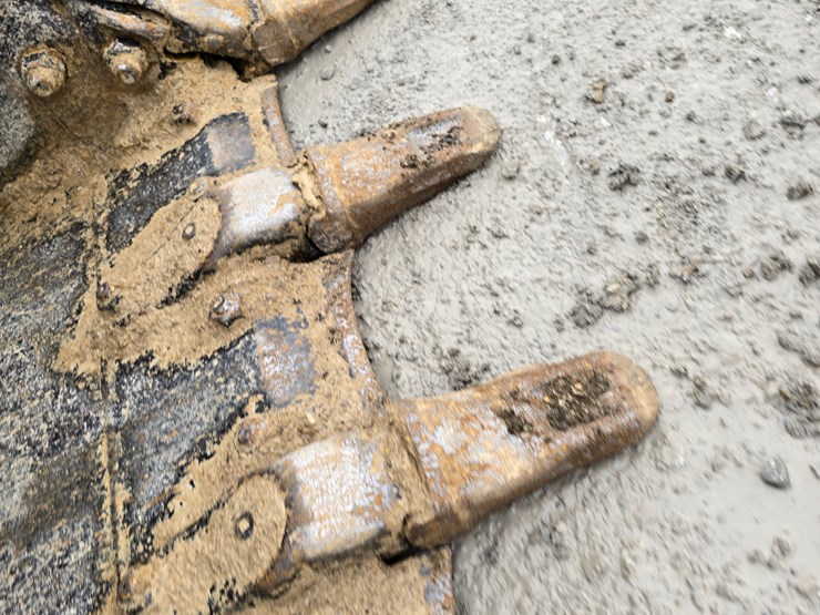 caterpillar-953d-image-57