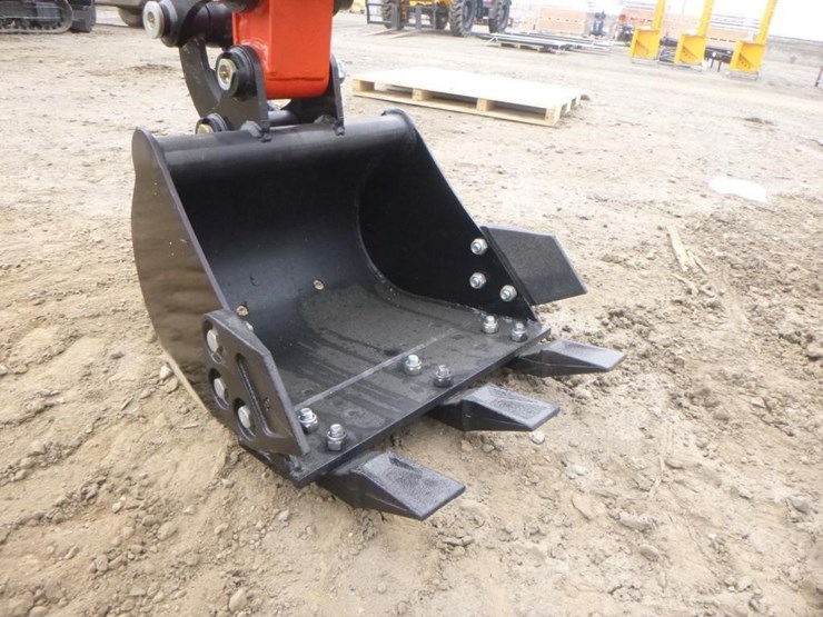 2025-tpm-16-hydraulic-excavator-image-9