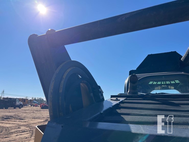 caterpillar-299d3-xe-image-22