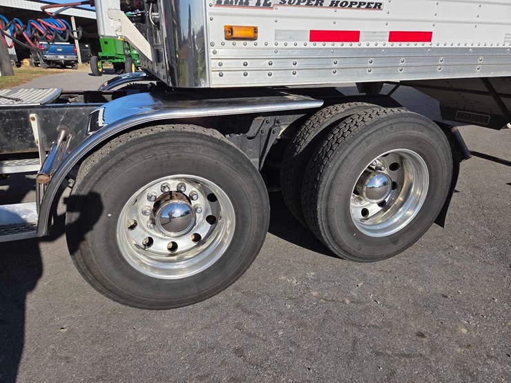 kenworth-t800-image-16