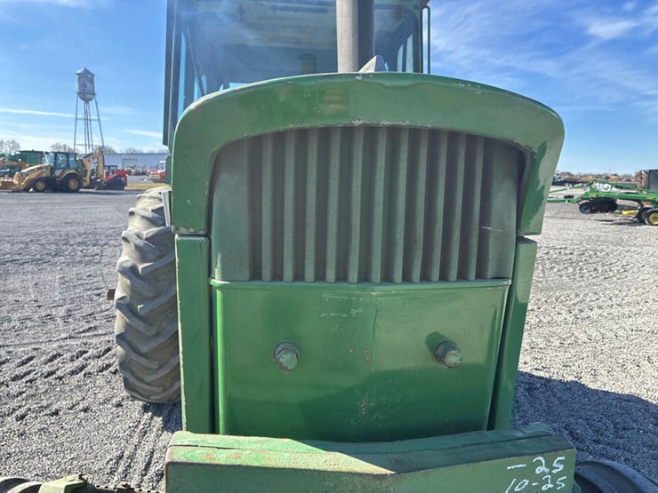 john-deere-4520-image-11