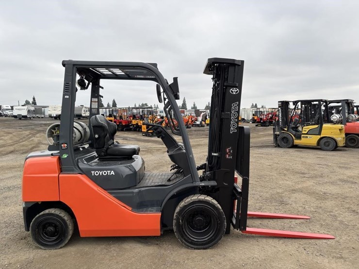 2018-toyota-8fgu25-image-7