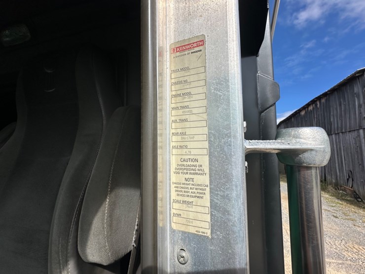 kenworth-t800-image-75