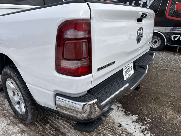 2020-dodge-ram-1500-image-14