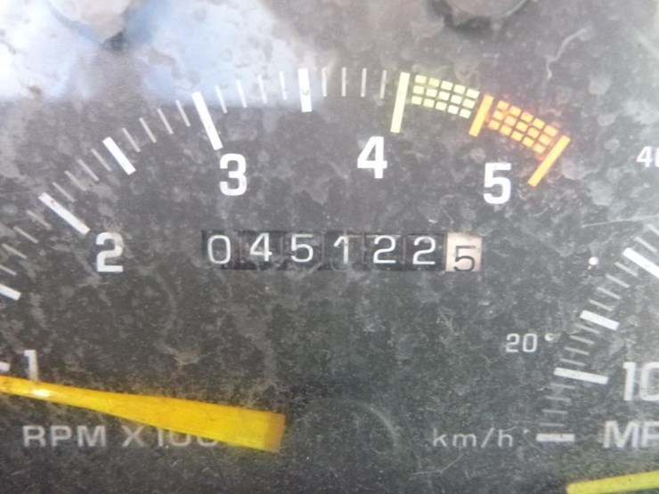 1993-chevrolet-3500-image-16