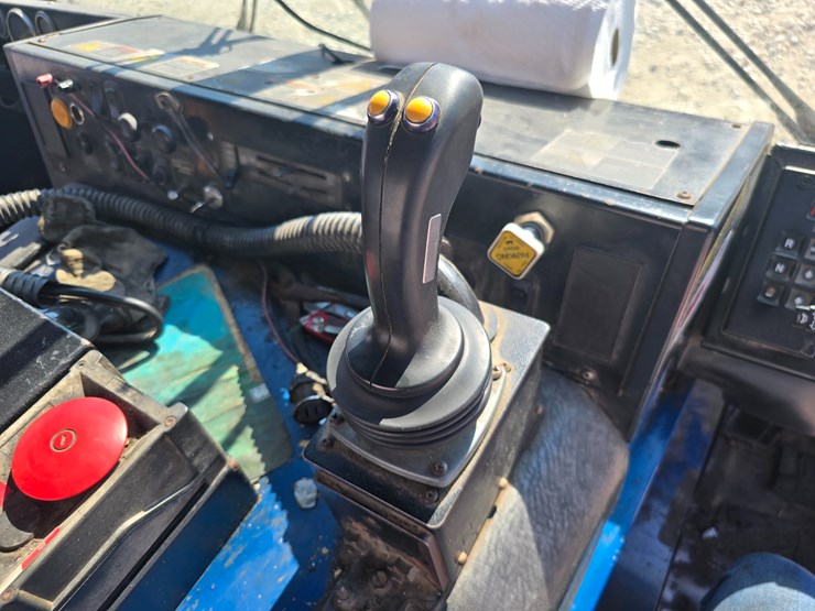 2007-mack-le613-image-52