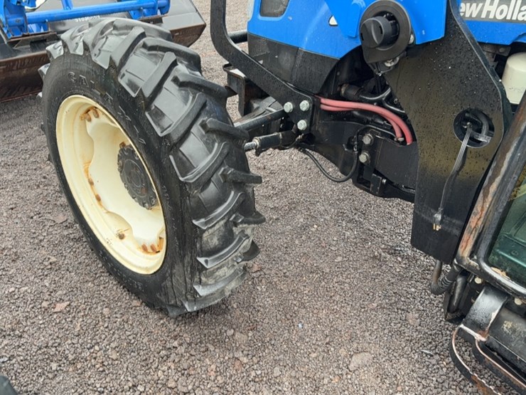 new-holland-tn75sa-image-15