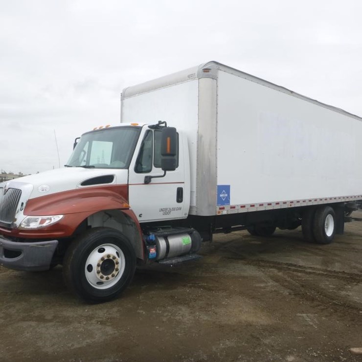 2019 INTERNATIONAL DURASTAR 4300