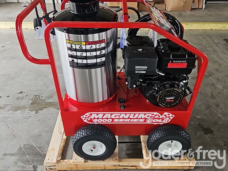 unused-magnum-4000-gold-pressure-washer,-15hp,-electric-start,-12v-system,-diesel-fire-burner-image-1