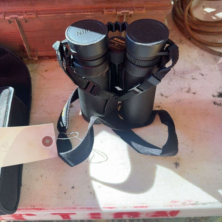 Nikon Pro-staff 3S 10x42 binoculars 7 degrees